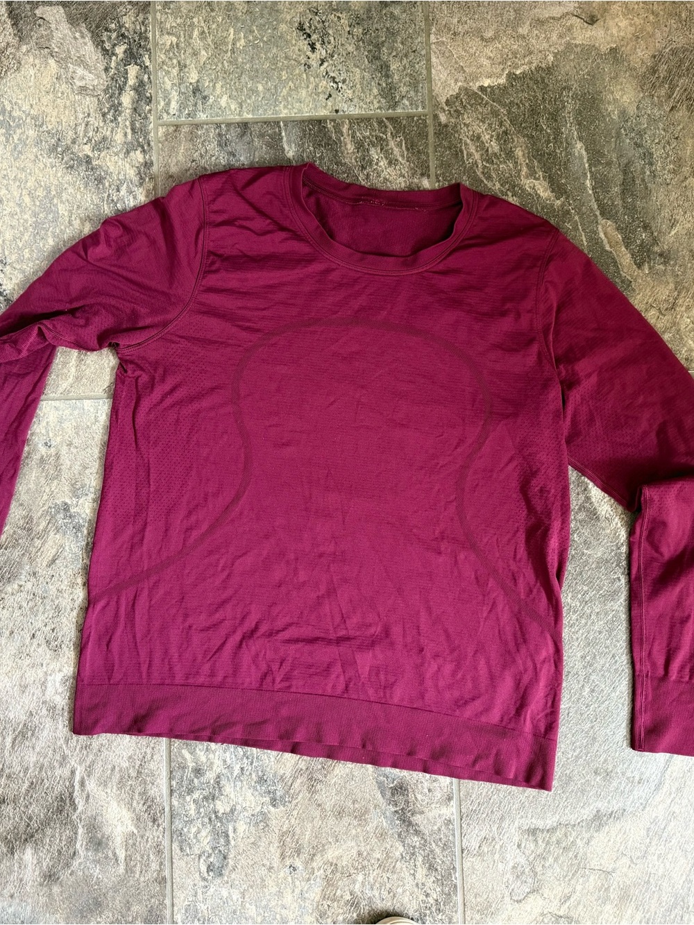 Lululemon Swiftly Tech Longsleeve *Relaxed Fit* Womens size 10